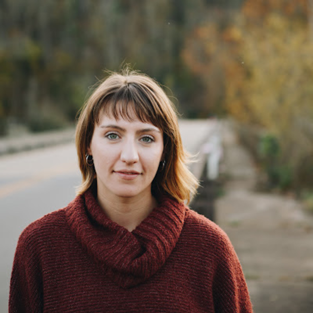 Meet your Posher, Phoebe